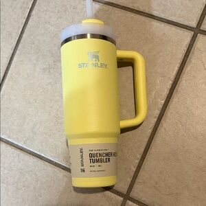 Stanley Yellow Quencher Tumbler with Handle